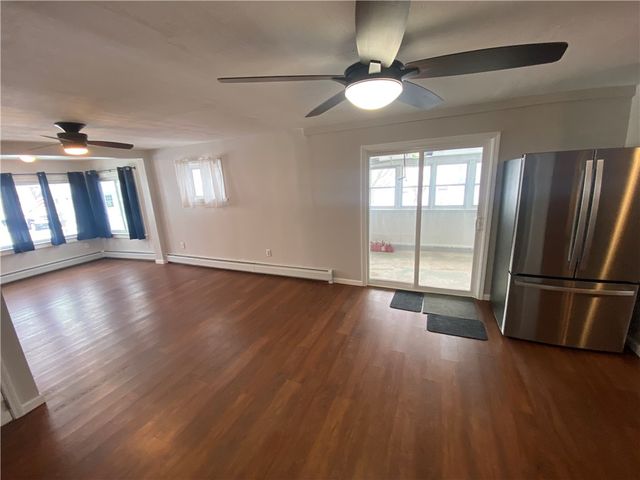 35 2nd Avenue, Greece, NY 14612