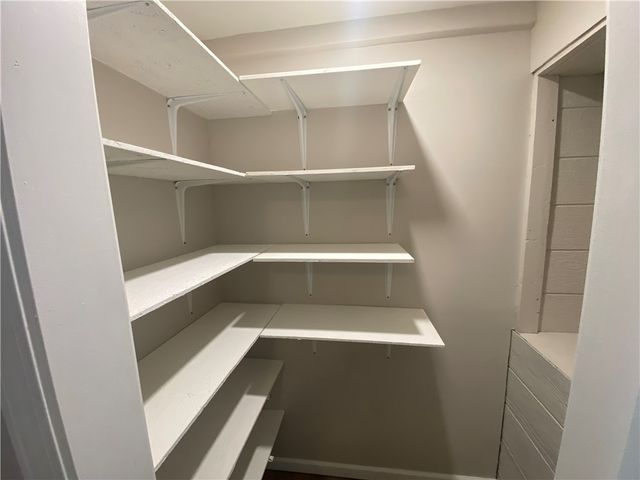 35 2nd Avenue, Greece, NY 14612