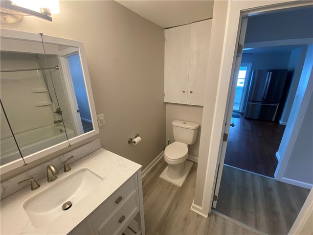 35 2nd Avenue, Greece, NY 14612