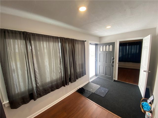 35 2nd Avenue, Greece, NY 14612