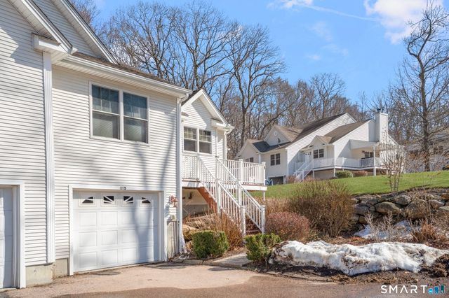 125 Murphys Drive 125, Groton, CT 06340