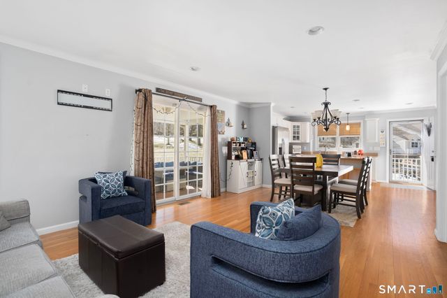 125 Murphys Drive 125, Groton, CT 06340