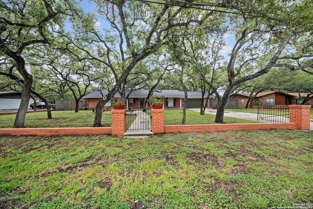 202 DONELLA DR, San Antonio, TX 78232