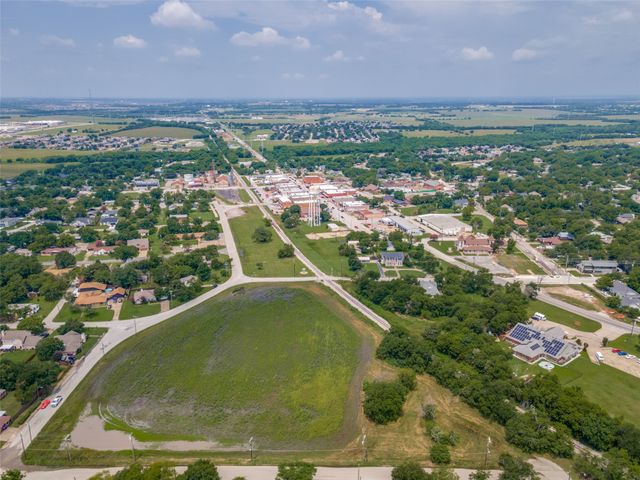 103 College, Royse City, TX 75189