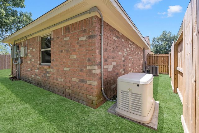 17930 Great Glen Drive, Houston, TX 77084