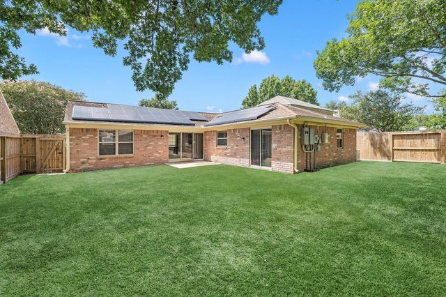 17930 Great Glen Drive, Houston, TX 77084