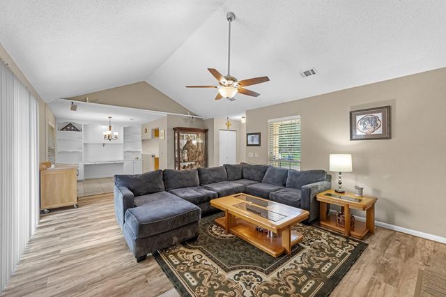 17930 Great Glen Drive, Houston, TX 77084