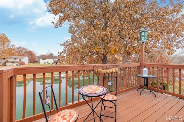 109 Spruce Court, Brighton, IL 62012