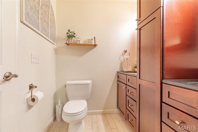 109 Spruce Court, Brighton, IL 62012