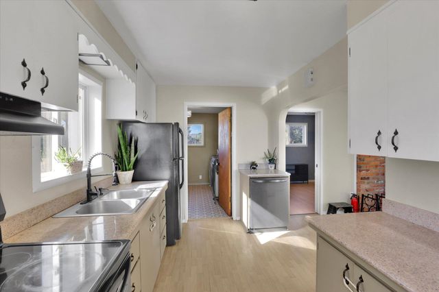 8405 W Antler Rd, Deer Park, WA 99006