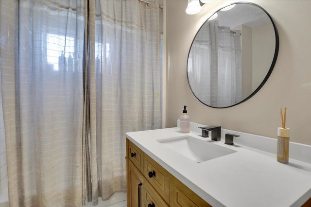 8405 W Antler Rd, Deer Park, WA 99006