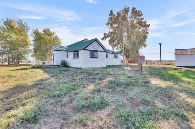 8405 W Antler Rd, Deer Park, WA 99006