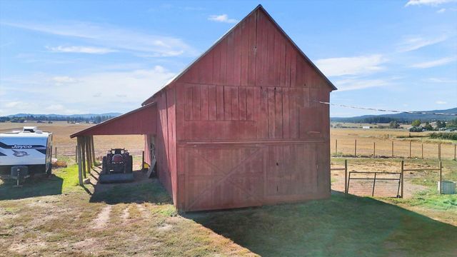 8405 W Antler Rd, Deer Park, WA 99006