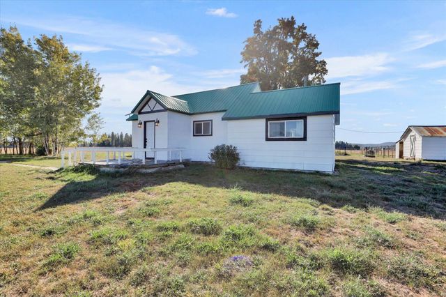 8405 W Antler Rd, Deer Park, WA 99006