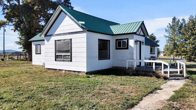 8405 W Antler Rd, Deer Park, WA 99006