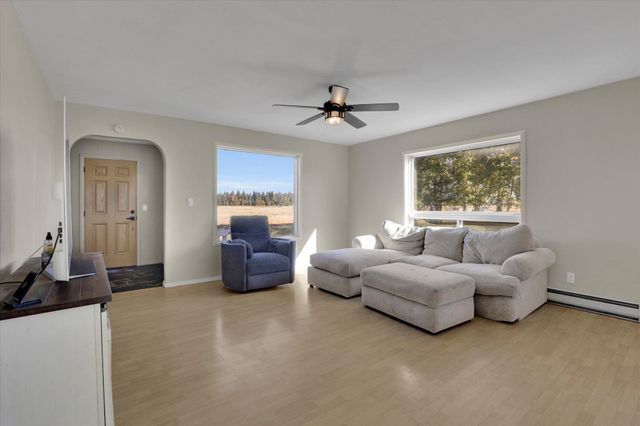 8405 W Antler Rd, Deer Park, WA 99006