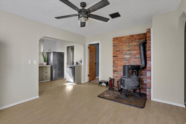 8405 W Antler Rd, Deer Park, WA 99006