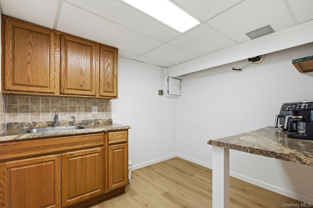 7 Bartel Place, South Huntington, NY 11746