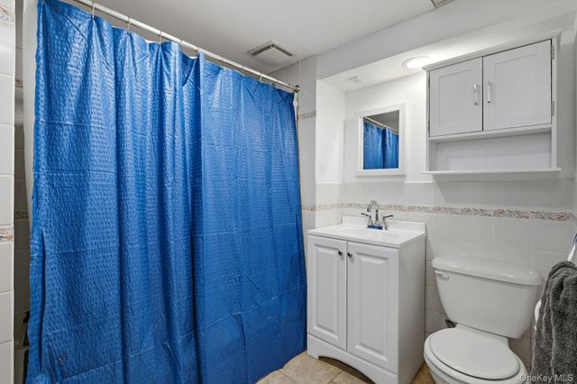 7 Bartel Place, South Huntington, NY 11746