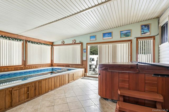 7 Bartel Place, South Huntington, NY 11746