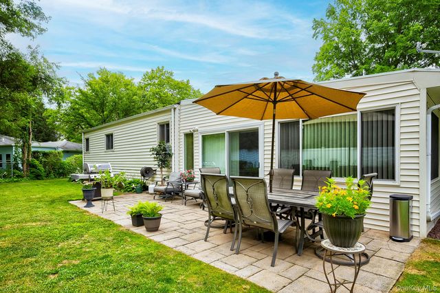 7 Bartel Place, South Huntington, NY 11746