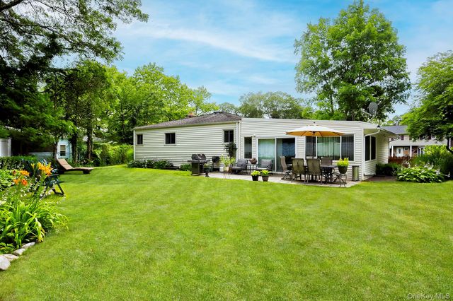 7 Bartel Place, South Huntington, NY 11746