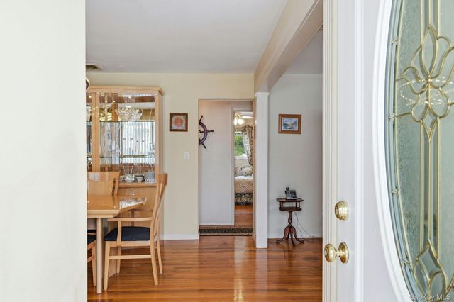 7 Bartel Place, South Huntington, NY 11746