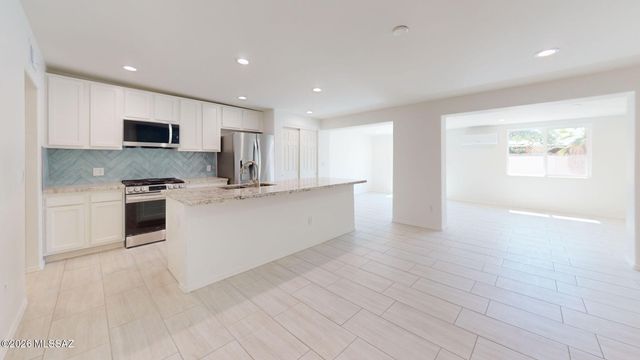 7530 E Mary Drive, Tucson, AZ 85730