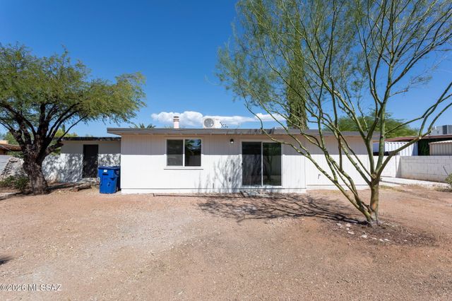 7530 E Mary Drive, Tucson, AZ 85730