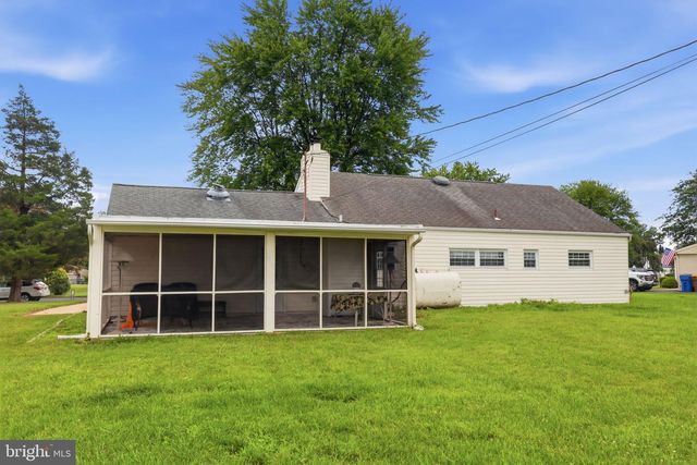 2856 COLMAR AVE, Bensalem, PA 19020