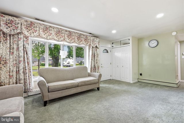2856 COLMAR AVE, Bensalem, PA 19020