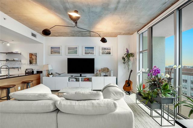 3301 NE 1st Avenue H1405, Miami, FL 33137