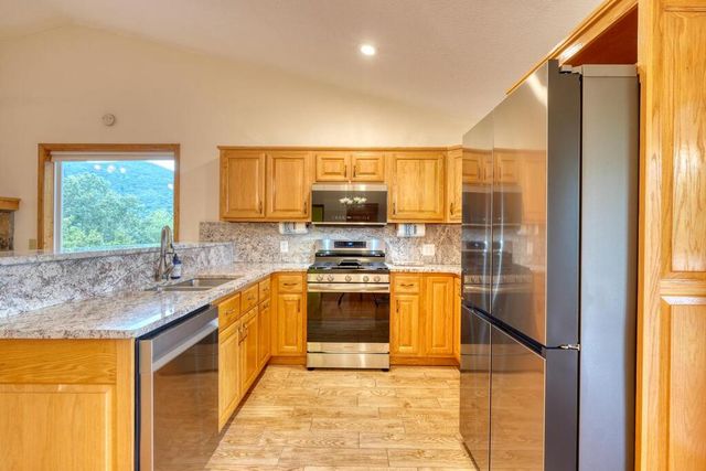 27 Sky High Drive, Blairsville, GA 30512