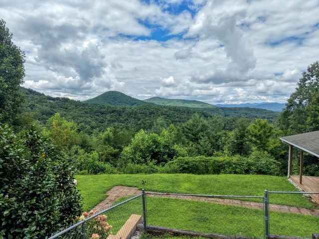 27 Sky High Drive, Blairsville, GA 30512