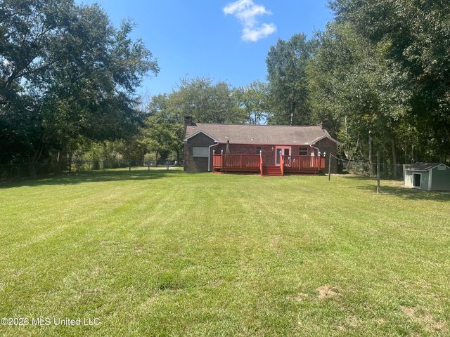 18356 Shaw Road, Saucier, MS 39574