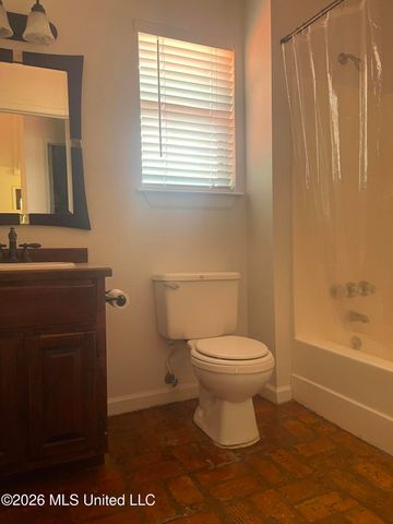 18356 Shaw Road, Saucier, MS 39574