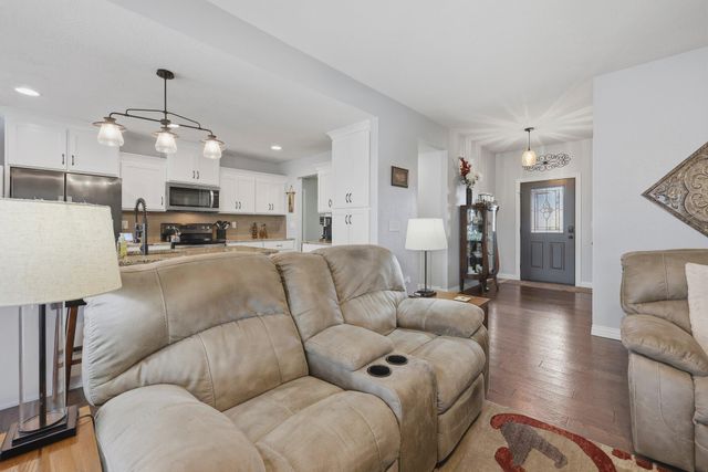 722 E Mining Camp Road, Nixa, MO 65714