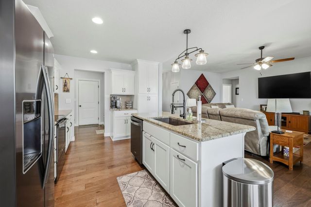 722 E Mining Camp Road, Nixa, MO 65714