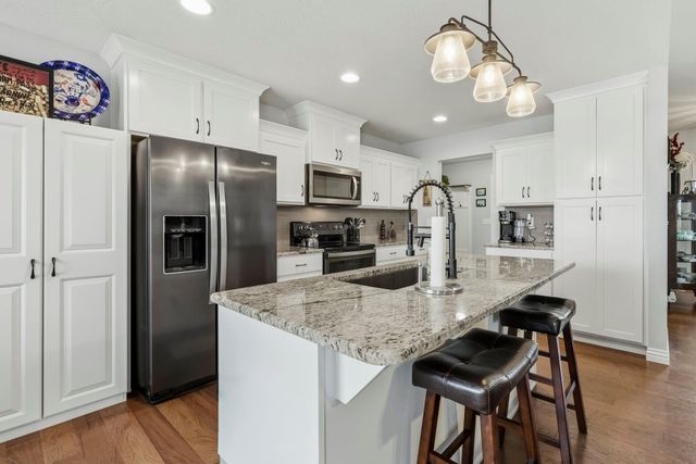 722 E Mining Camp Road, Nixa, MO 65714