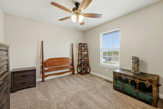 722 E Mining Camp Road, Nixa, MO 65714