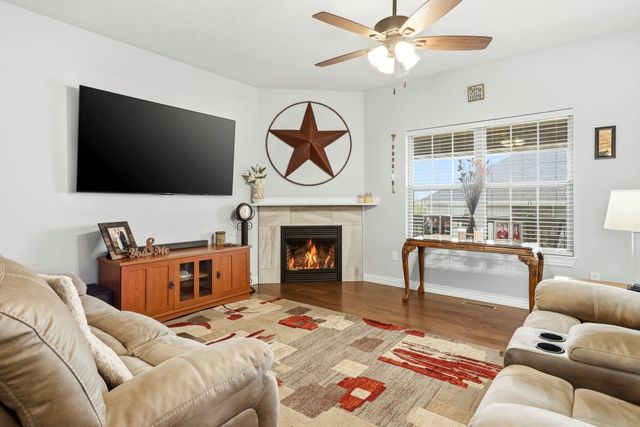 722 E Mining Camp Road, Nixa, MO 65714