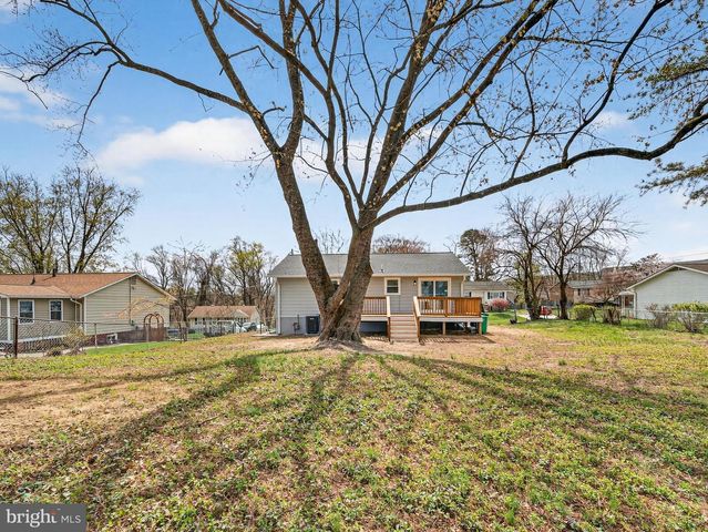 8608 GIRARD ST, Hyattsville, MD 20785