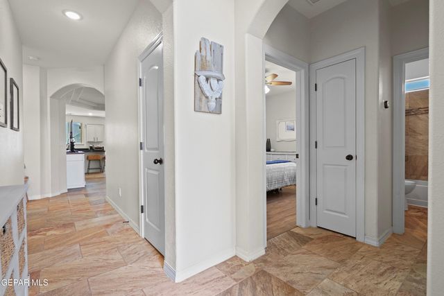 230 GONZALO Circle, El Paso, TX 79932