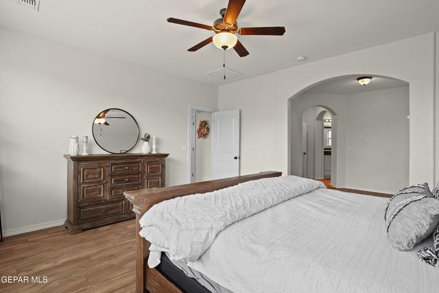 230 GONZALO Circle, El Paso, TX 79932