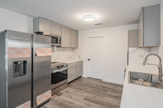 8409 Glenann Drive, North Richland Hills, TX 76182