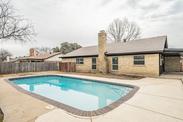 8409 Glenann Drive, North Richland Hills, TX 76182