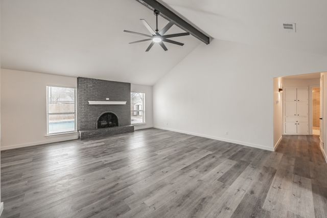 8409 Glenann Drive, North Richland Hills, TX 76182