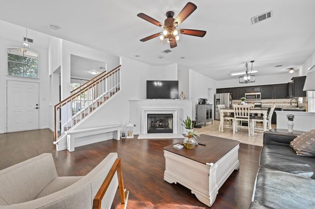 1451 Roxannes RUN, Pflugerville, TX 78660