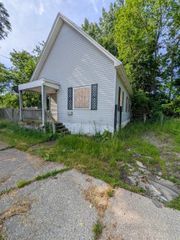 710 Holden Street, Saginaw, MI 48601