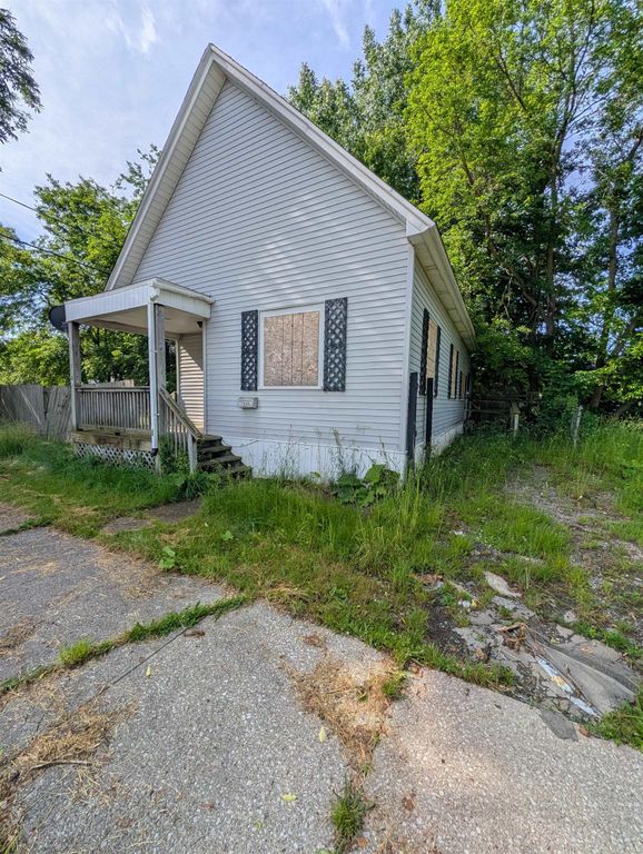710 Holden Street, Saginaw, MI 48601